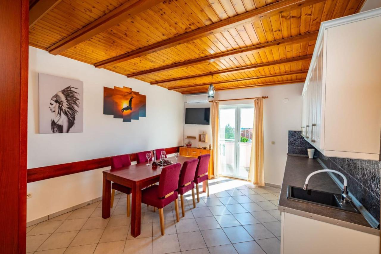 Villa Eagle Benkovac Eksteriør bilde